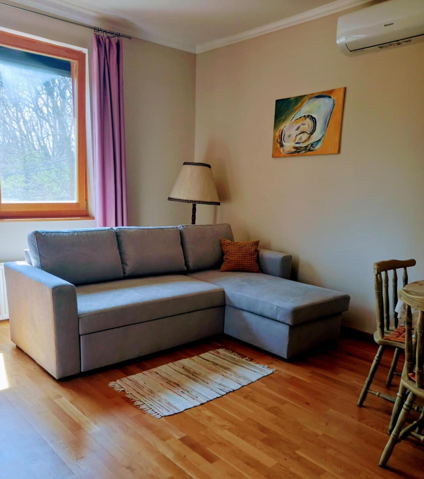 Bike&Night Apartment Baracska Exterior photo